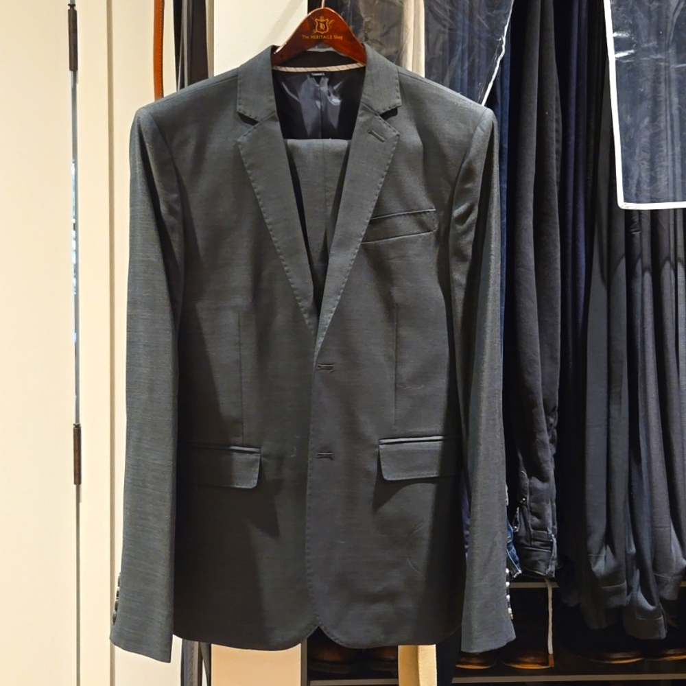 Crewcuts Boys size 16 suit
